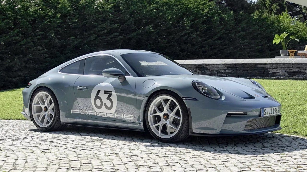 2024-Porsche-911-S-T-1-1536x864