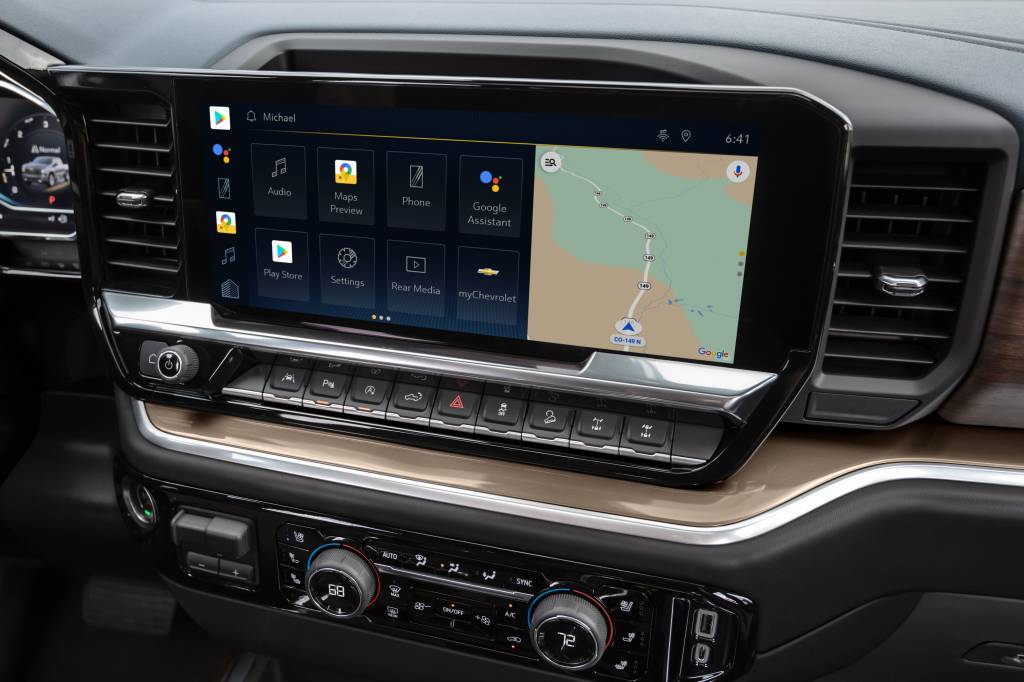 Silverado inaugura mais alto nível de conectividade Chevrolet Silverado