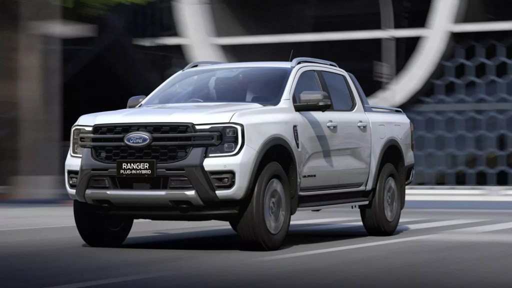 Rival da Shark? Ford Ranger híbrida plug-in será apresentada na próxima semana