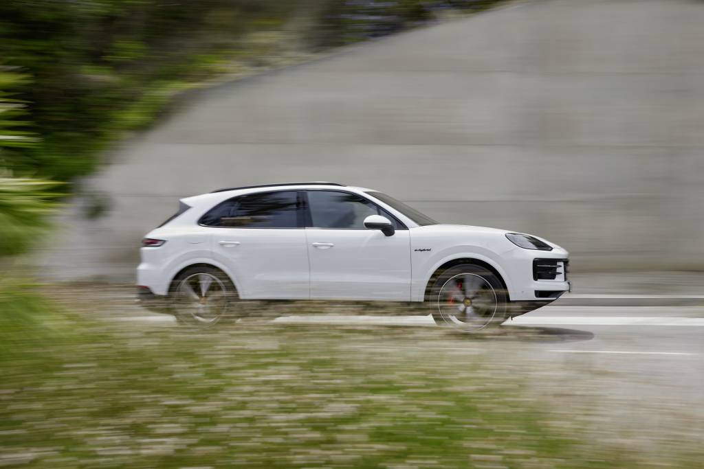 S23_1693_fine Porsche Cayenne S E-Hybrid