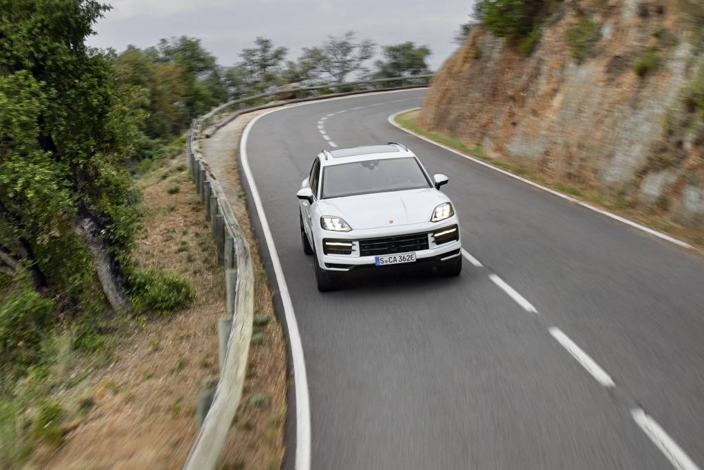 S23_1696_fine Porsche Cayenne S E-Hybrid