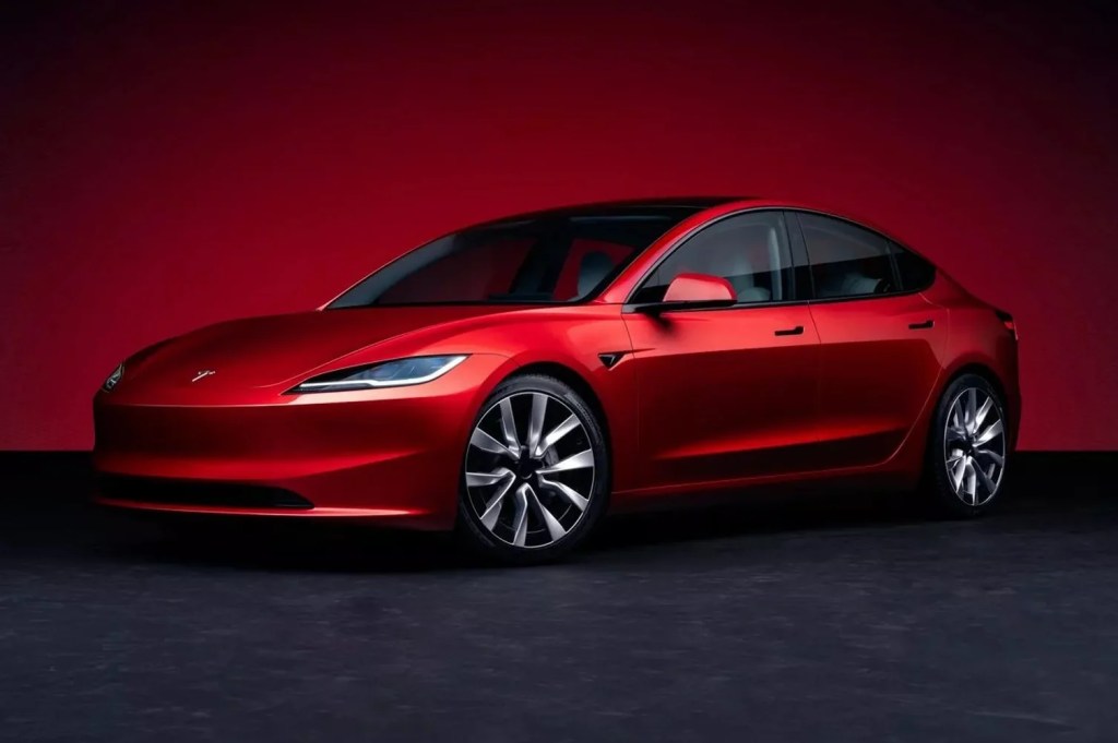 Piloto automático falho resulta em recall mais de 2 milhões de Tesla