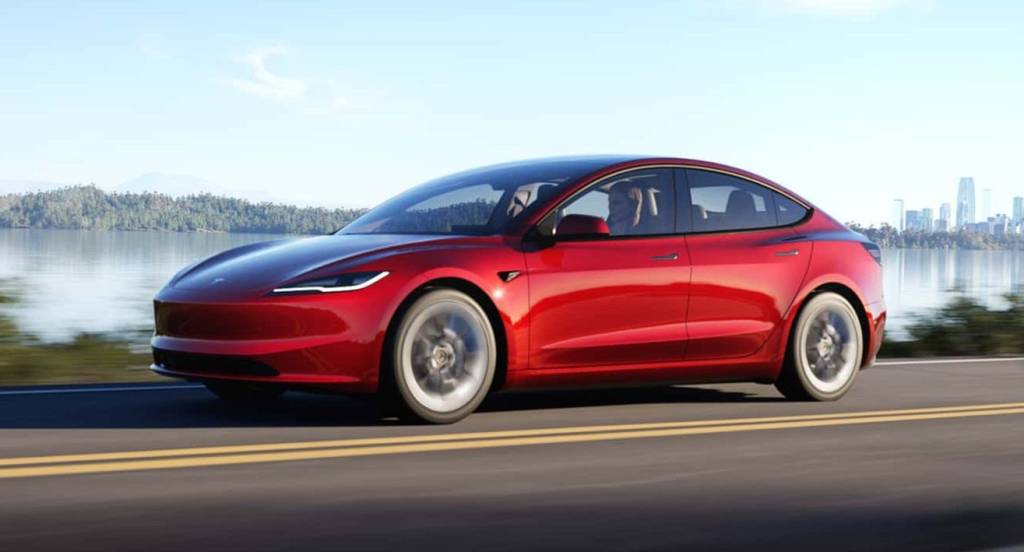 Apesar de não ser chinesa, a Tesla é uma das empresas que mais vende e exporta veículos elétricos na China.