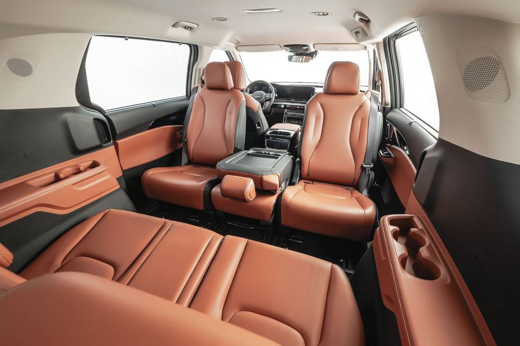 Kia Carnival Kia Carnival