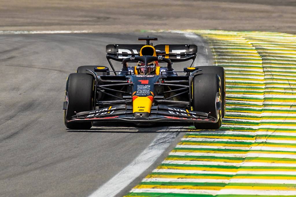 Max Verstappen, da Red Bull, venceu de novo, mas não conseguiu abrir muita vantagem