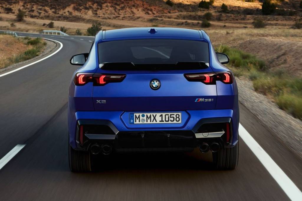 BMW X2 M35i xDrive 2 BMW X2 M35i xDrive 2