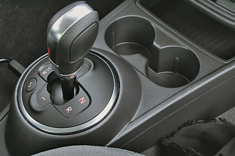 Zero KM Gol Power modelo 2011 da Volkswagen, durante teste comparativo da revista Quatro Rodas.