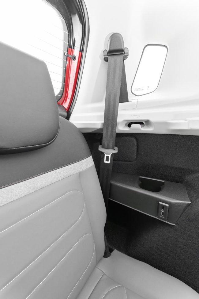 Citroën C3 Aircross7 Shine 2024 (12) Os segredos do Citroën C3 Aircross 2024 para ser grande e barato