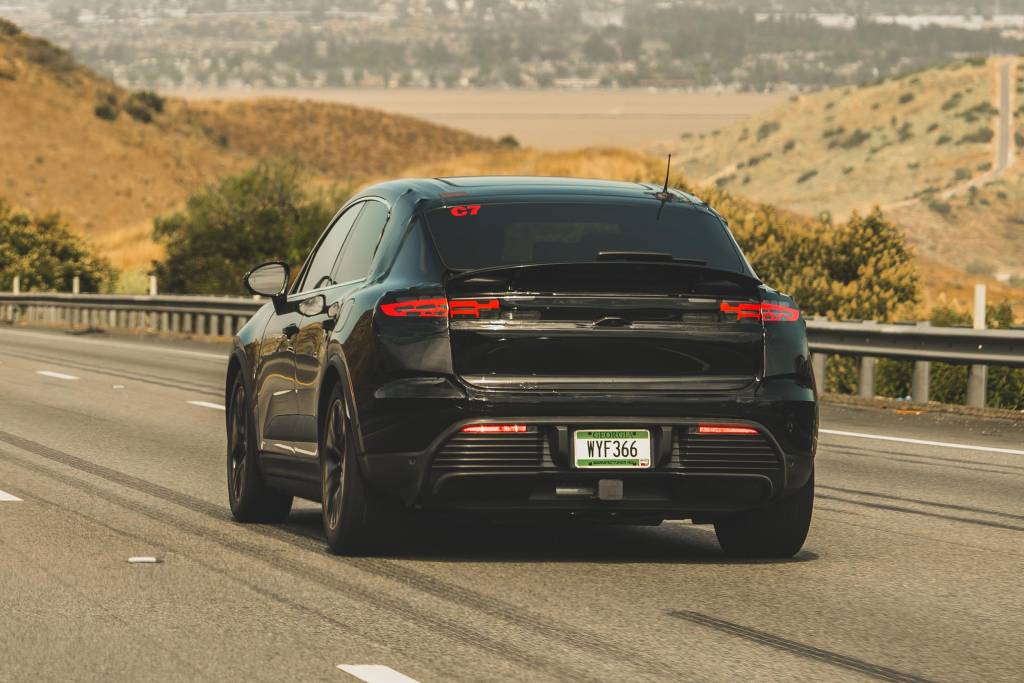 Porsche Macan E