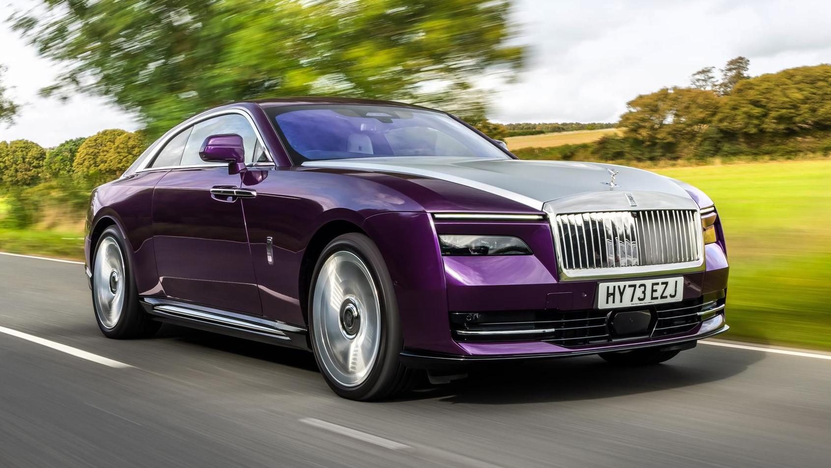 Rolls-Royce Spectre é um elétrico muito mais analógico do que parece