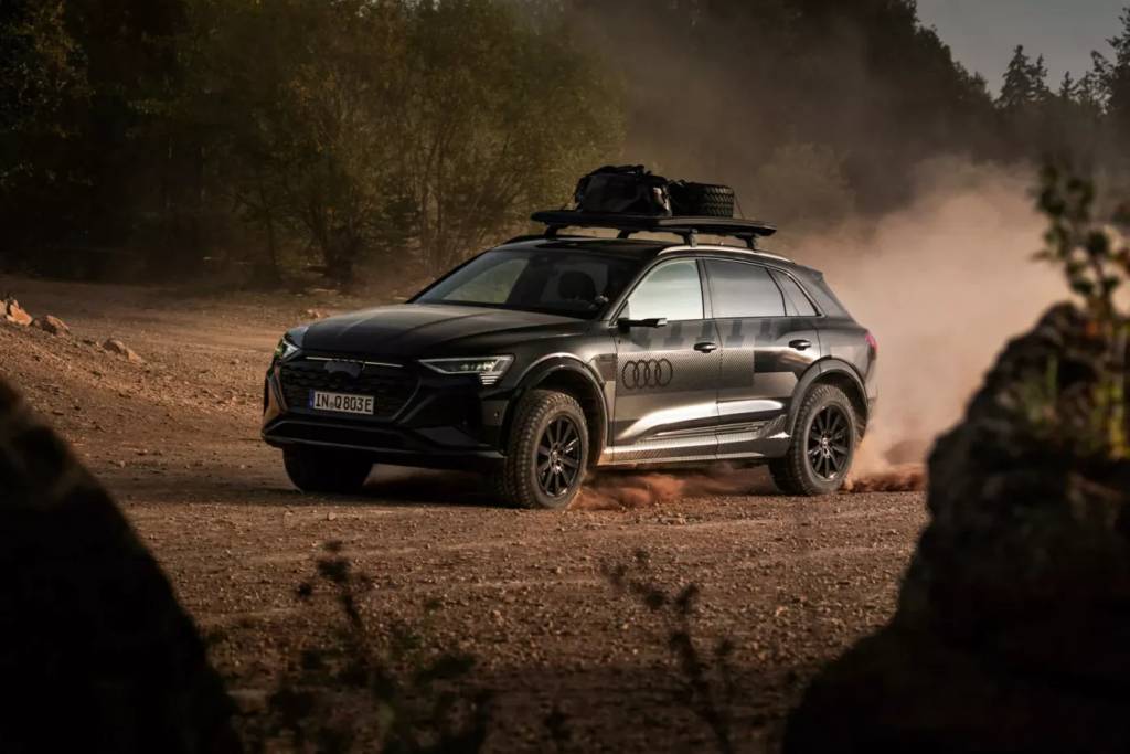 Audi Q8 e-tron Edition Dakar