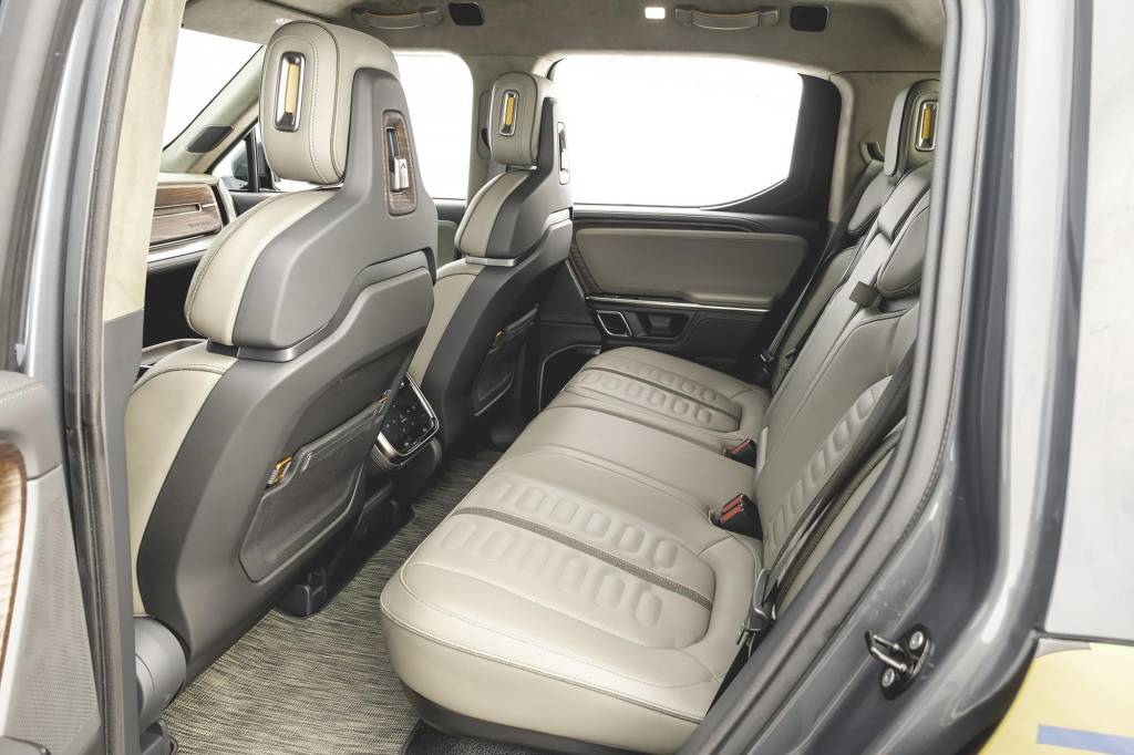 Rivian R1T Br (19) Rivian R1T