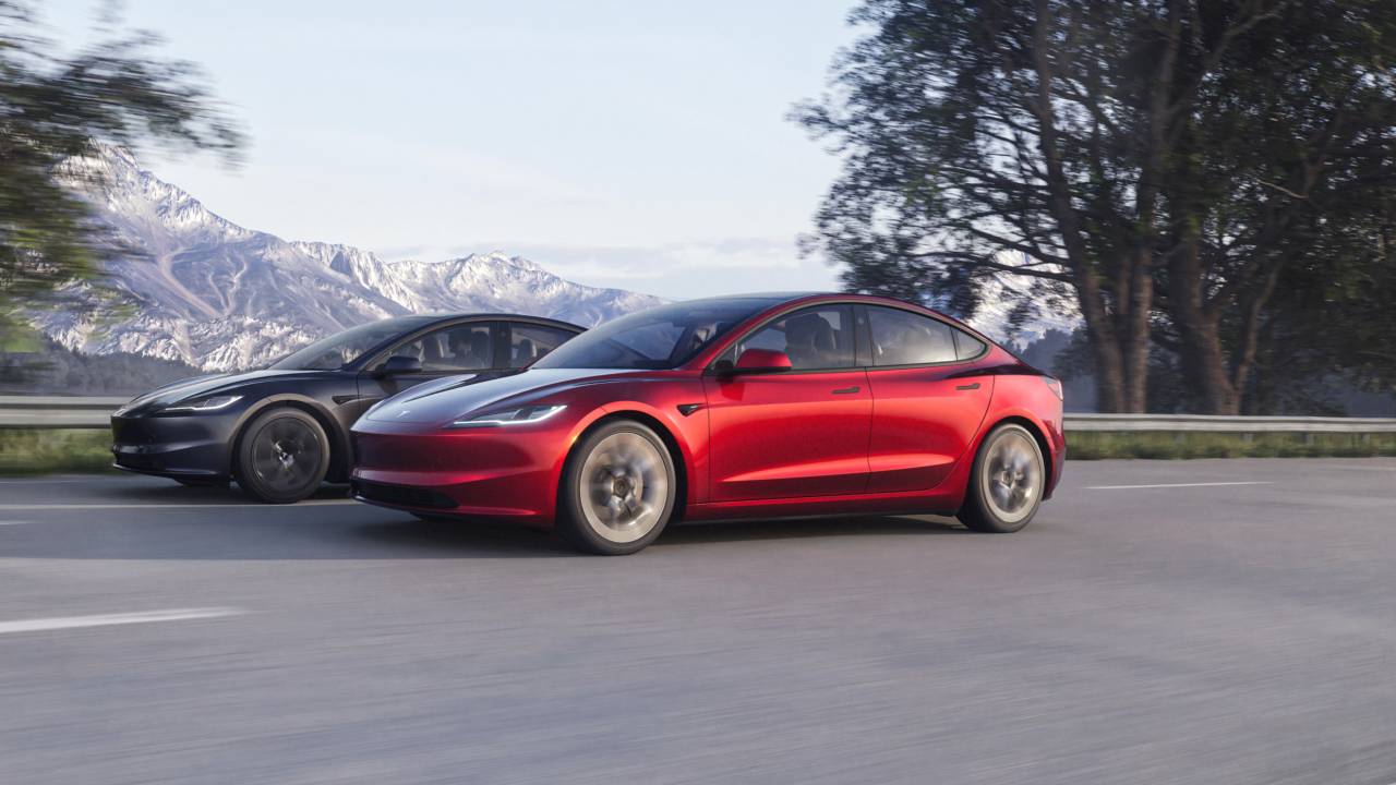Como outros Tesla, o Model 3 tem um sofisticado sistema de câmeras 360 graus