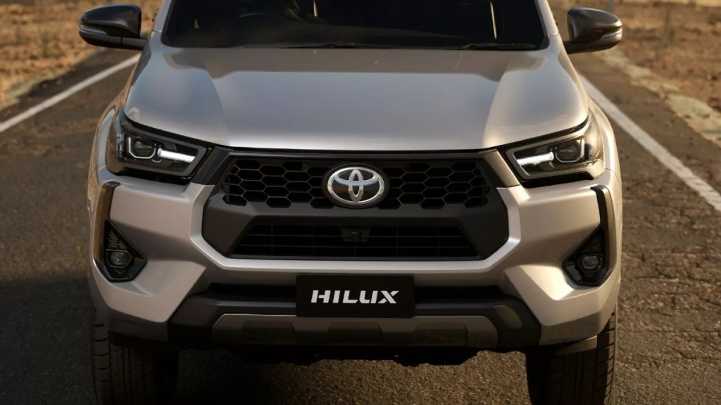 2024-Toyota-Hilux-Australia-2-1536x864