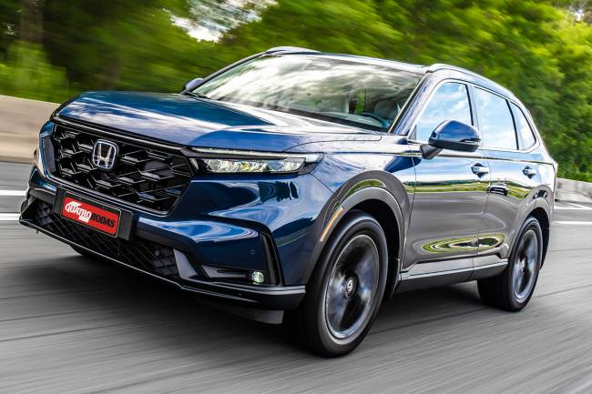 Teste: Honda CR-V Hybrid é caro, mas se destaca por conforto e espaço