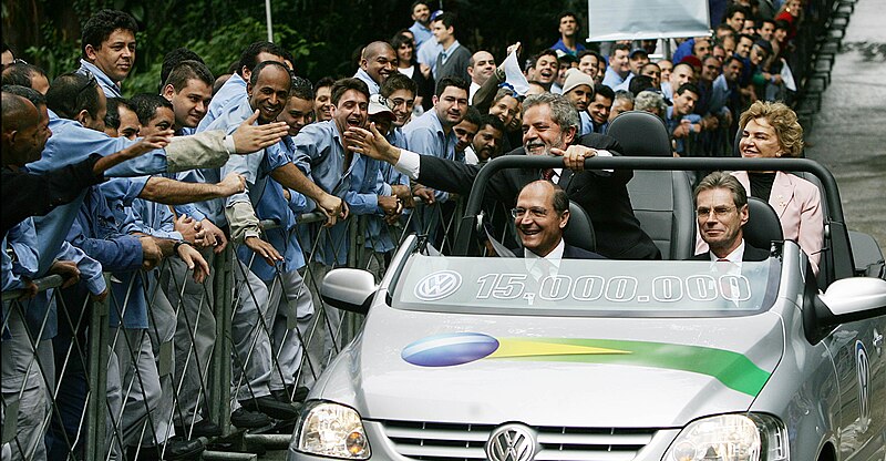 Volkswagen Fox conversível criado em 2005 para a comemoração dos 15 milhões de carros fabricados pela VW no Brasil