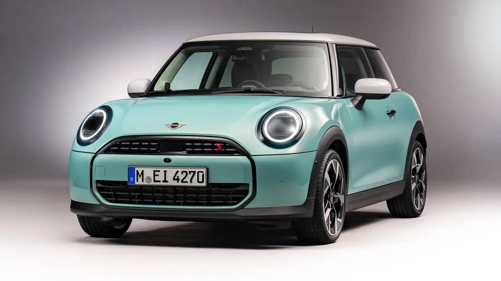 Mini-Cooper-S-2024-01 Mini-Cooper-S-2024