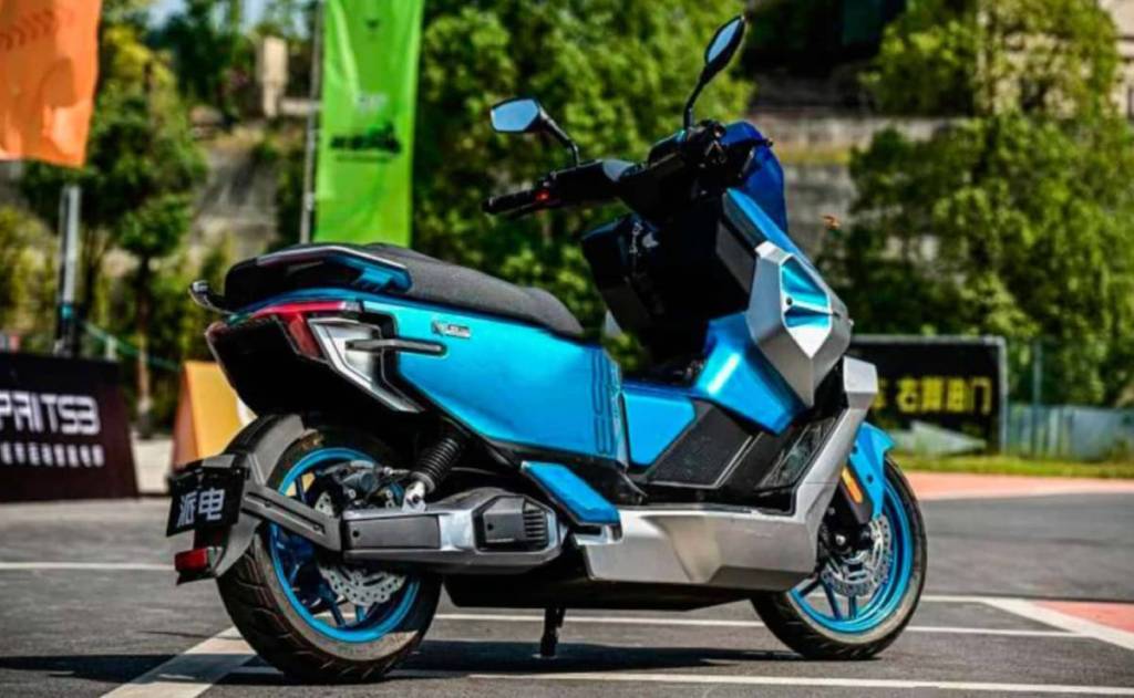Scooter Pai Mobility TS3 O alcance e tempo de carregamento não agradam, mas há a opção de troca de bateria