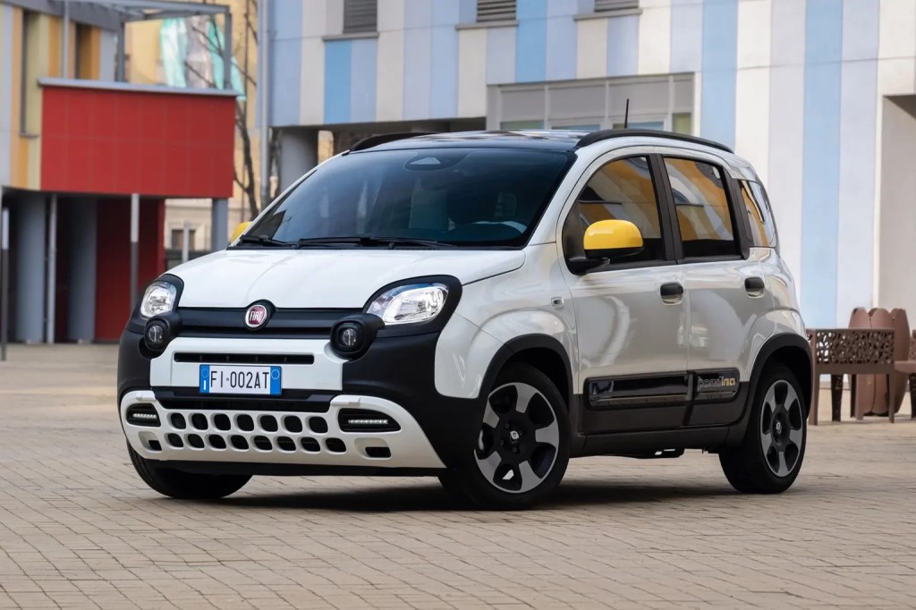 Fiat Panda será Pandina em 2025 e virá junto com novo 500e