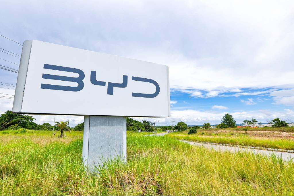 BYD marca o início das obras de sua fábrica no Brasil