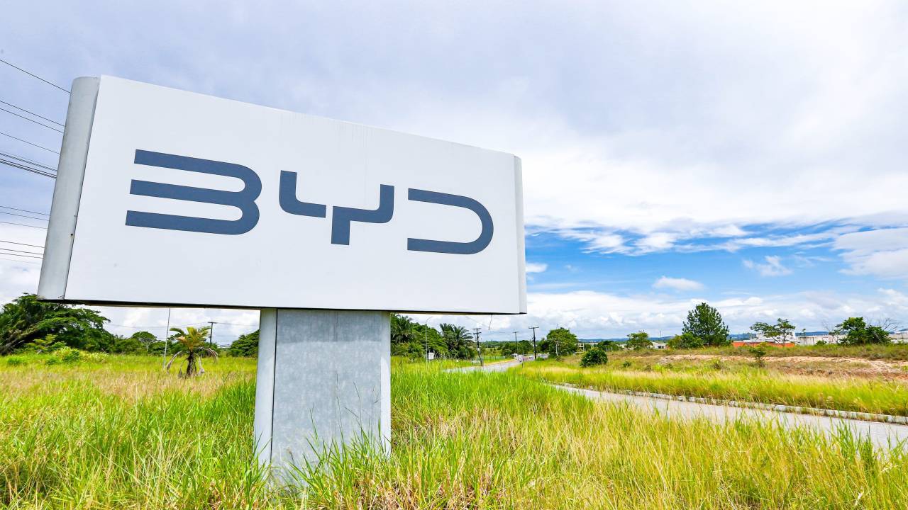 BYD marca o início das obras de sua fábrica no Brasil