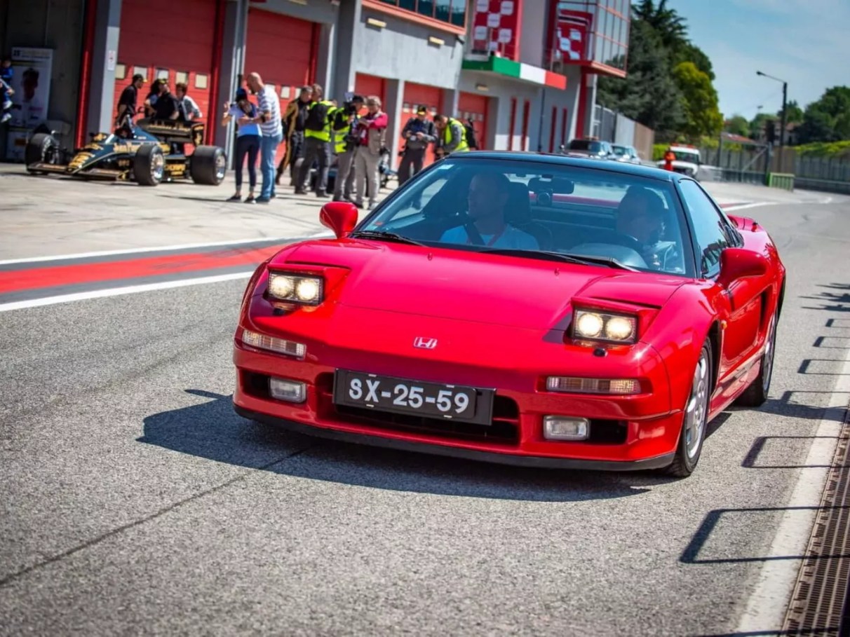 Honda NSX que pertenceu à Ayrton Senna pode ser seu por R$ 3 milhões | Quatro Rodas