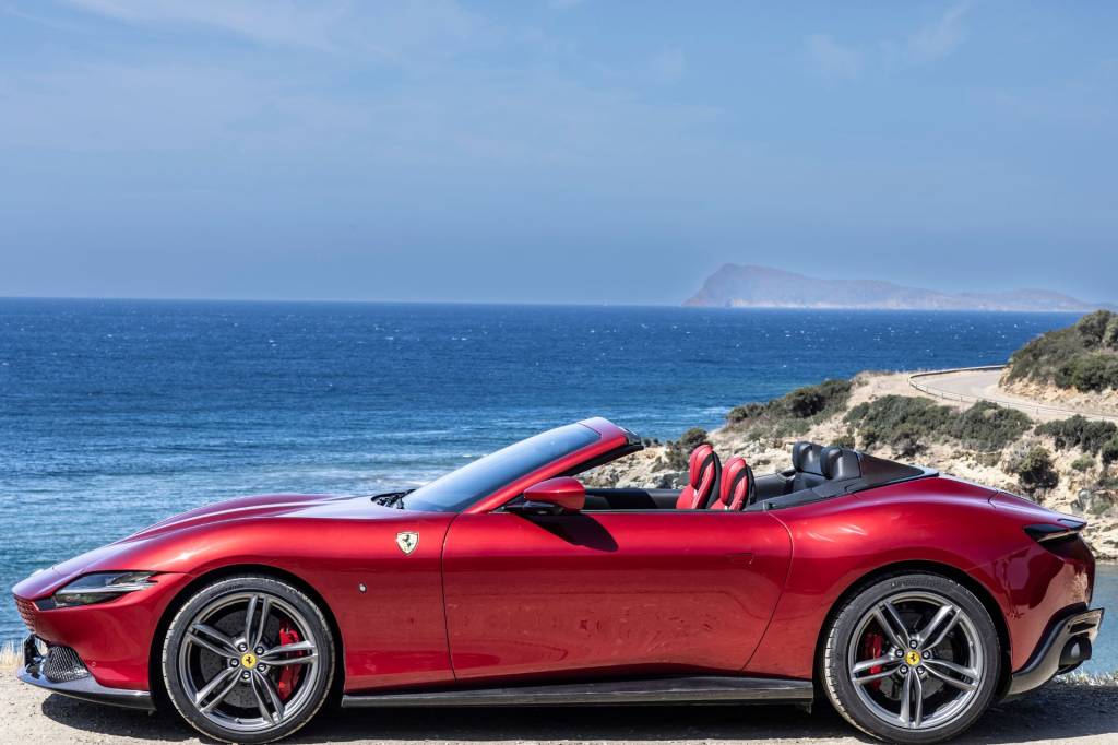 Ferrari Roma Spider (9) Ferrari Roma Spider