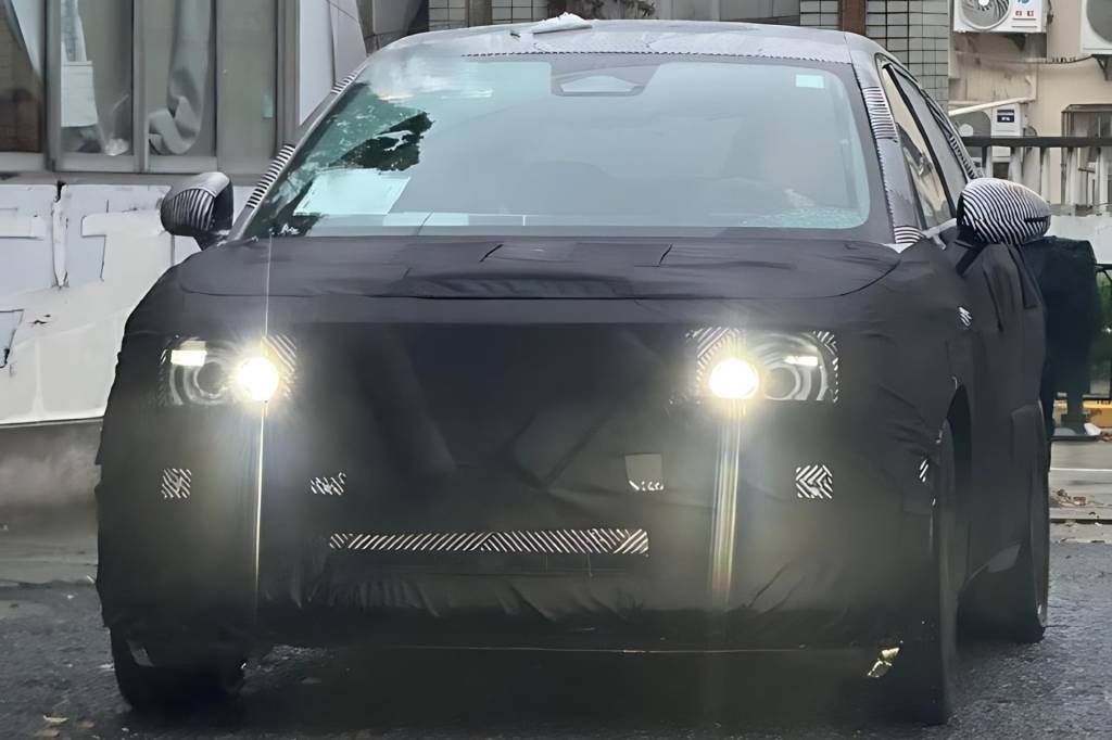 Flagra do Firefly EV, feito pela Nio com baterias da BYD (1) Firefly EV poderá explorar segmento de carros para uso totalmente urbano, em ascensão na Europa