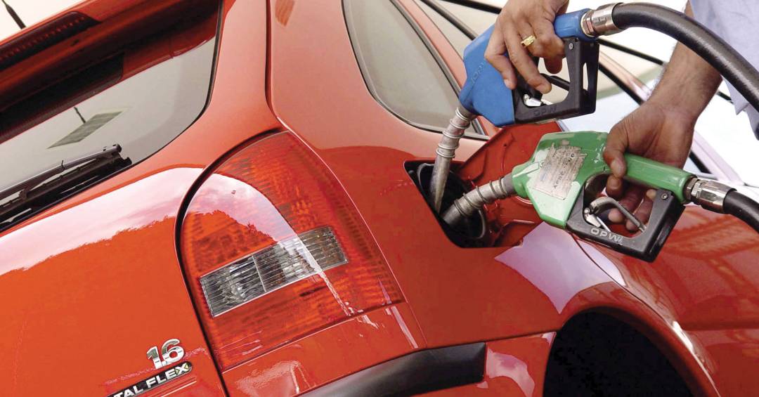 Com mais etanol na gasolina, os veículos podem perder desempenho?