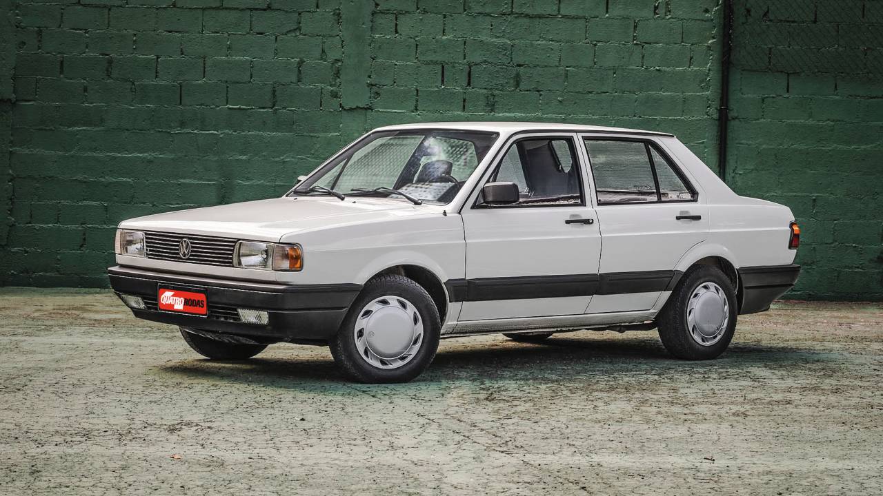 VOLKSWAGEN voyage 4 portas