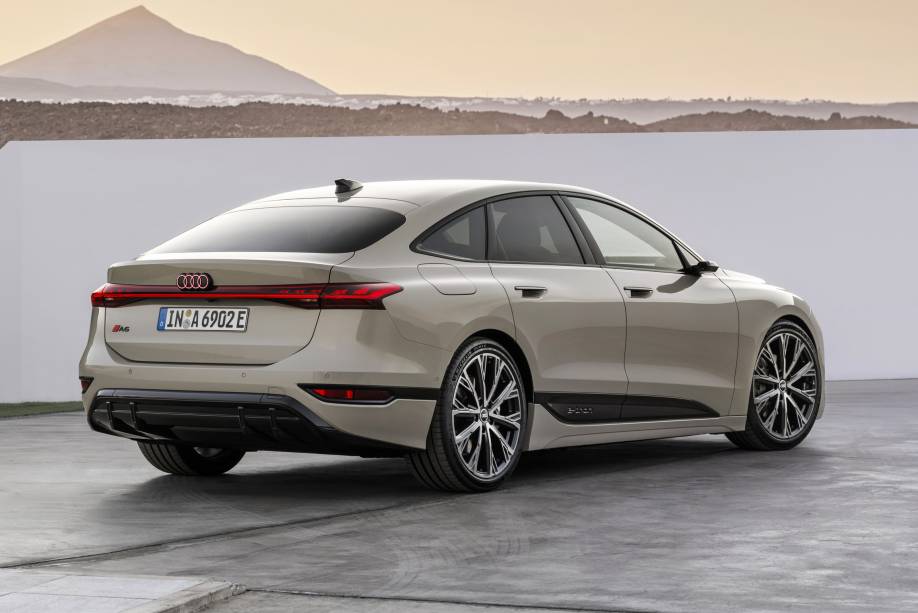 Audi A6 Sportback e-tron