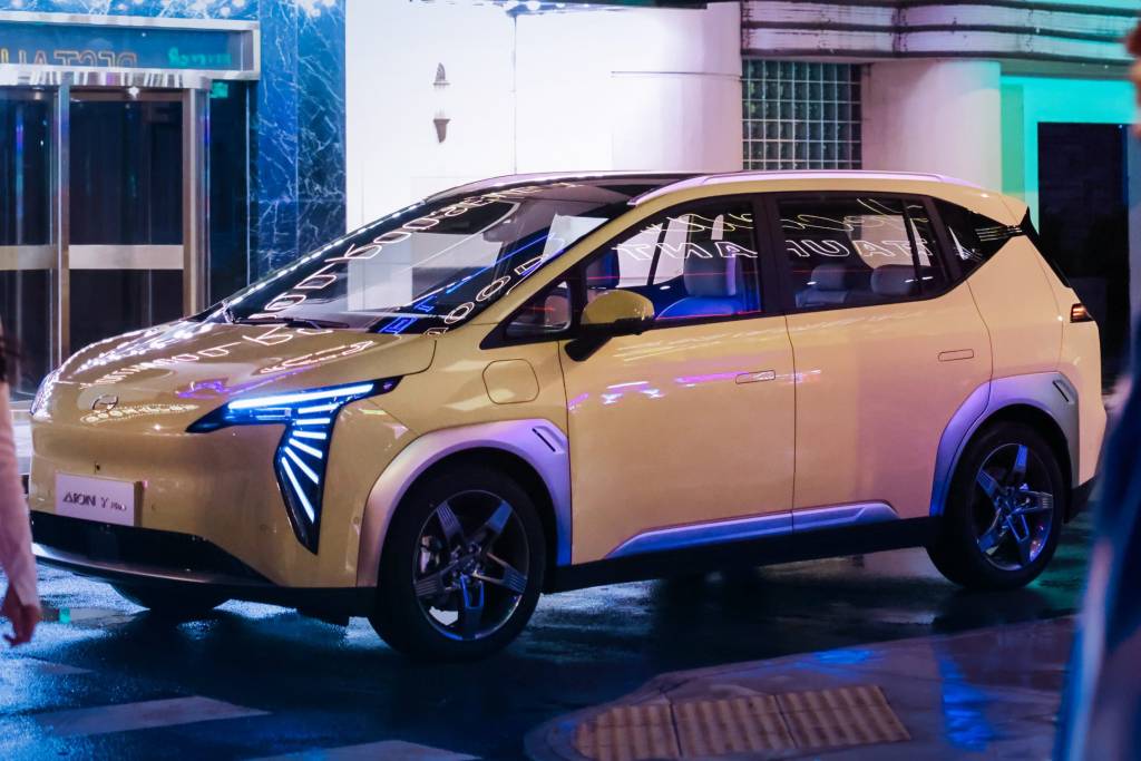 GAC Motor anuncia chegada ao Brasil com fábrica para enfrentar BYD e GWM