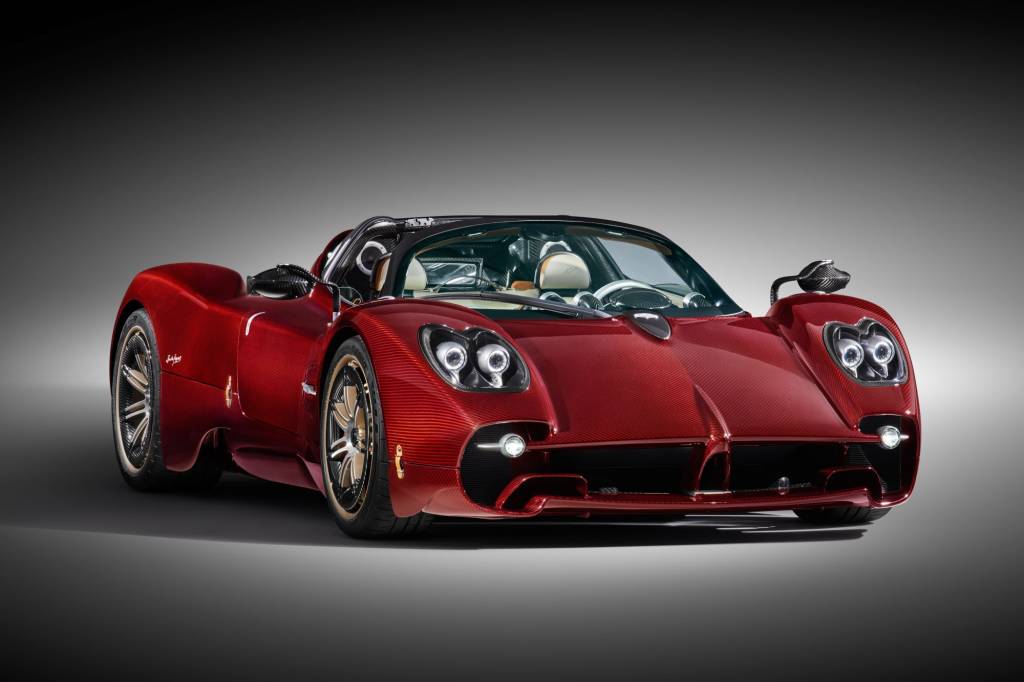 Pagani Utopia Roadster combina motor V12 biturbo e câmbio manual