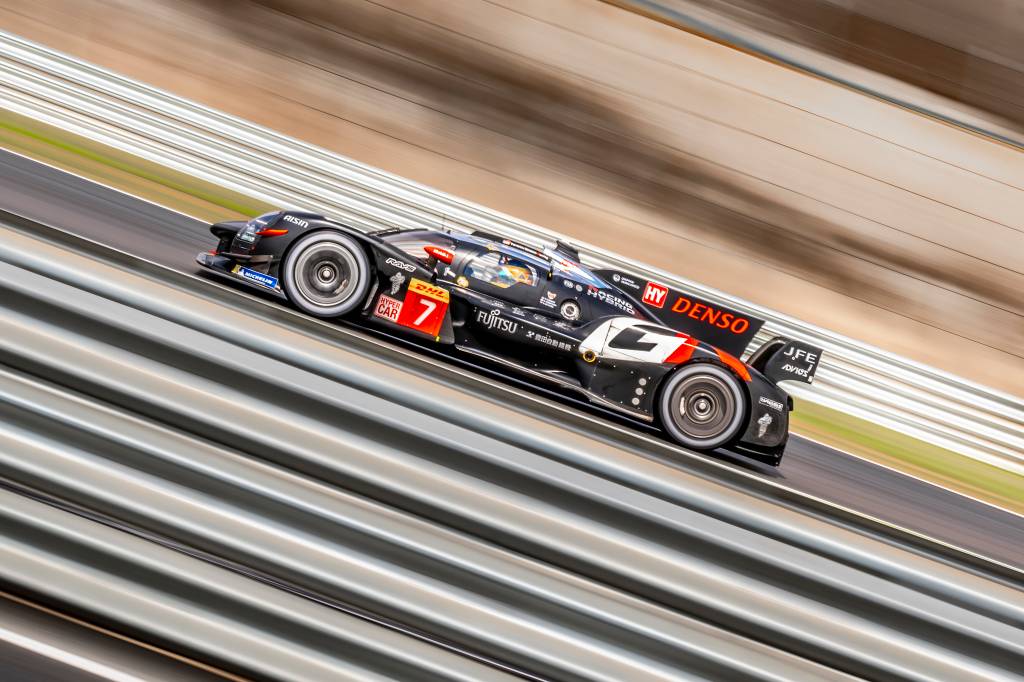 Toyota GR010 – Toyota Gazoo Racing (2) Toyota GR010 - Toyota Gazoo Racing