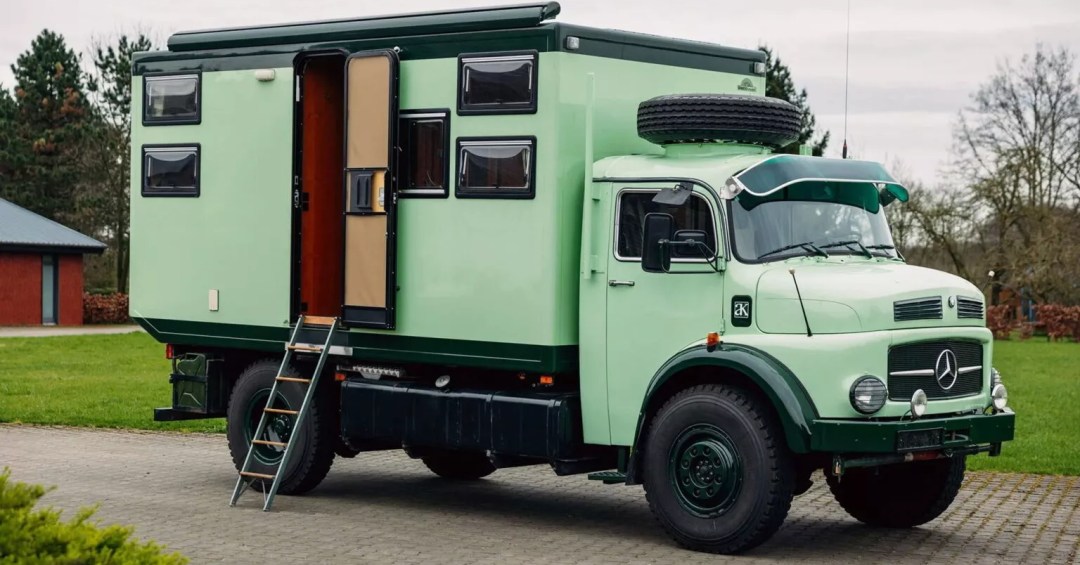 Motorhome hipster? Mercedes 1113 de 1974 é transformado em casa completa