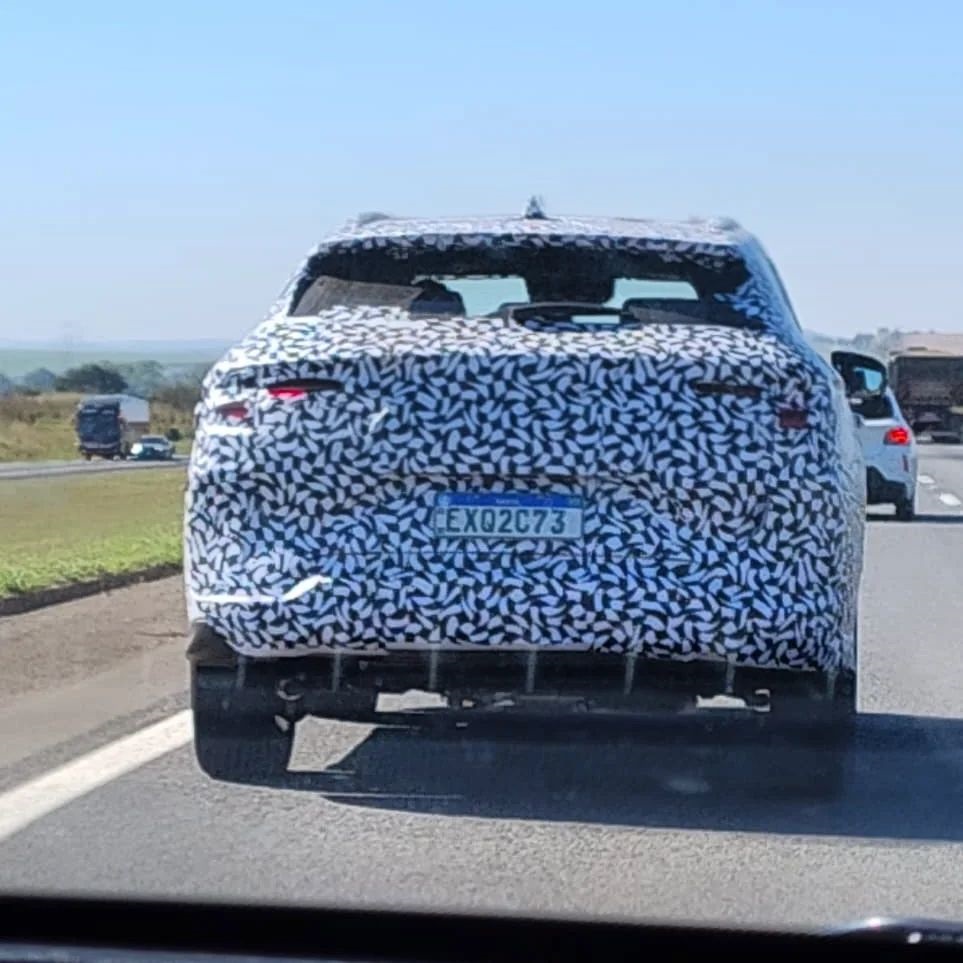 BYD Song Plus DM-p em testes BYD Song Plus DM-p em testes