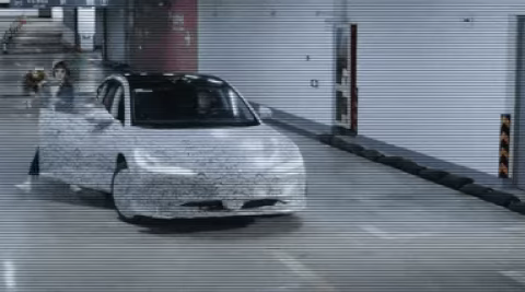 Protótipo chinês pode estacionar de lado para facilitar baliza e saída de vagas apertadas