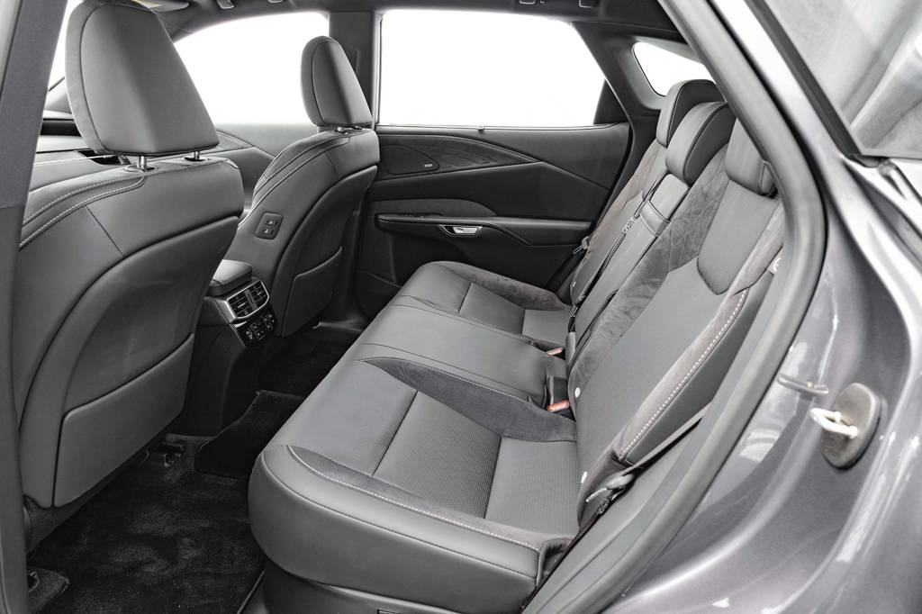 lexus rx 450h+ lexus rx 450h+