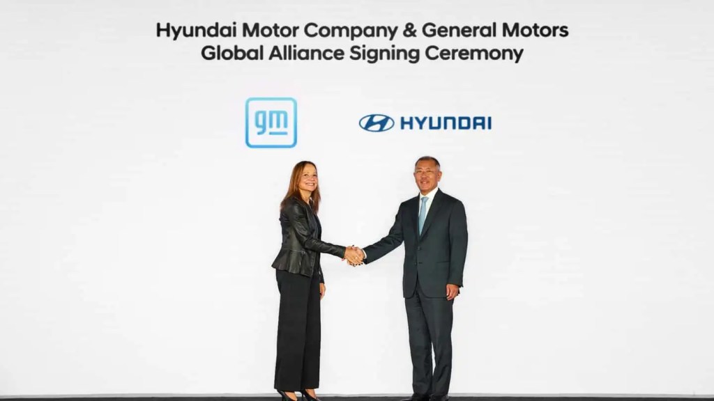 Após fracasso com a Honda, GM fará carros elétricos com a Hyundai