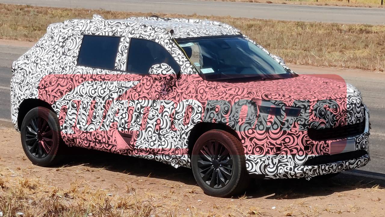 Flagra do novo Honda WR-V no Brasil