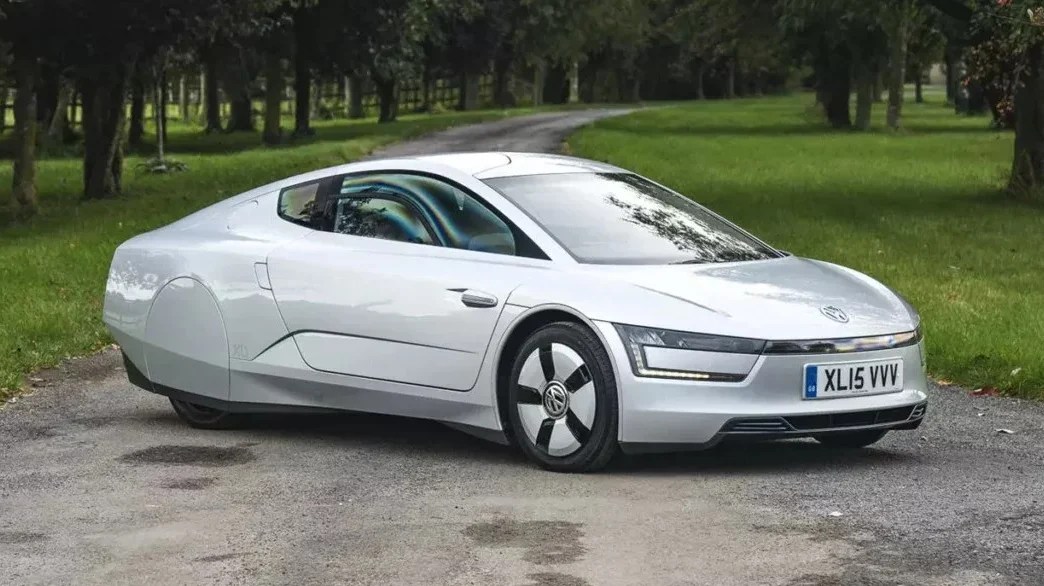 VW-XL1-1-1536x1024