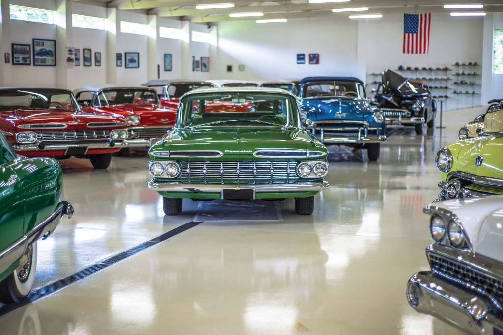 Fazer seguro de um carro antigo é quase impossível e requer atenção