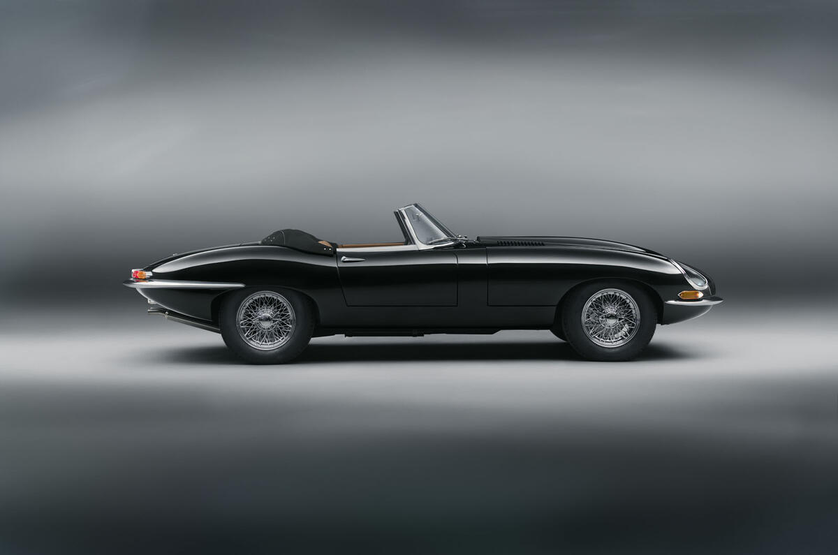 jaguar_e-type_06_black