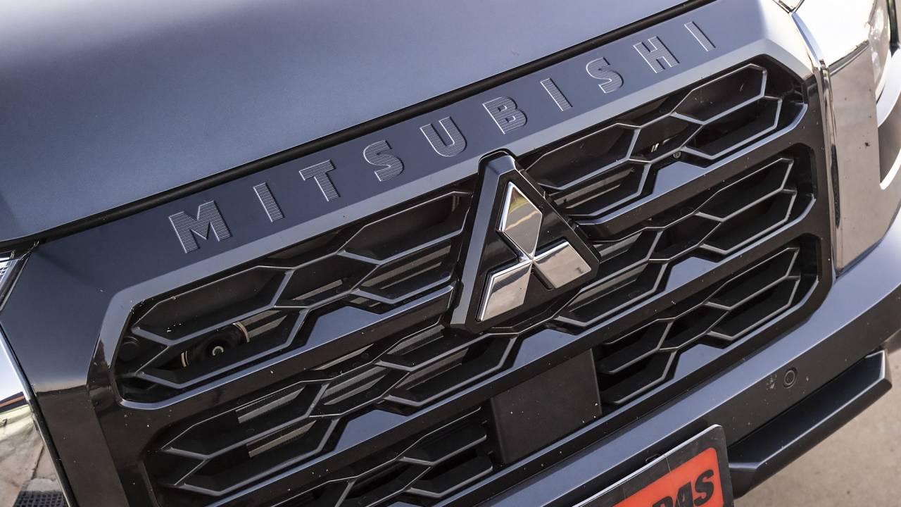 Mitsubishi Triton HPE-S 2025