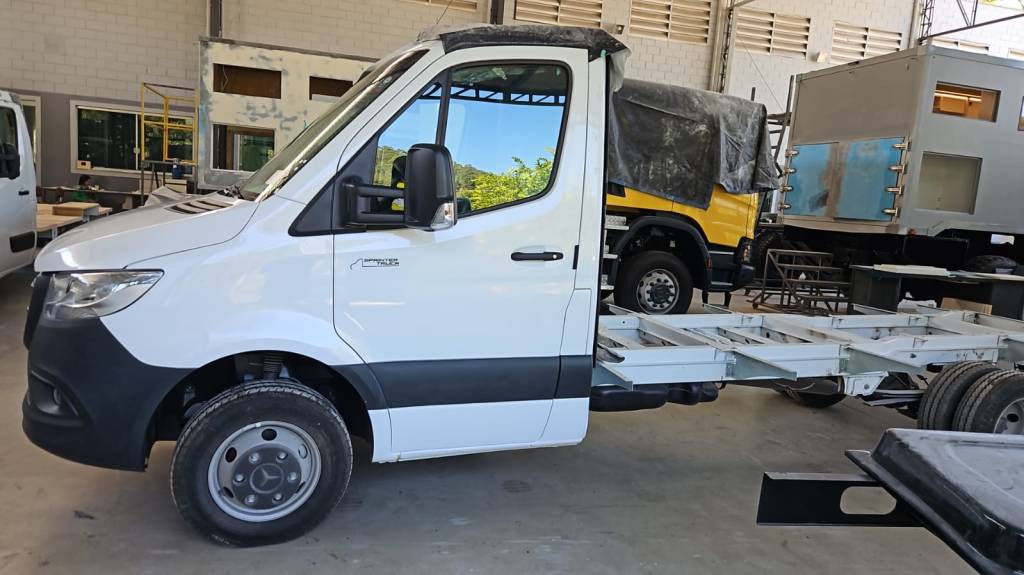 Autodefesa: fabricante de motorhomes Estrella Mobil atrasa entregas de carros já pagos