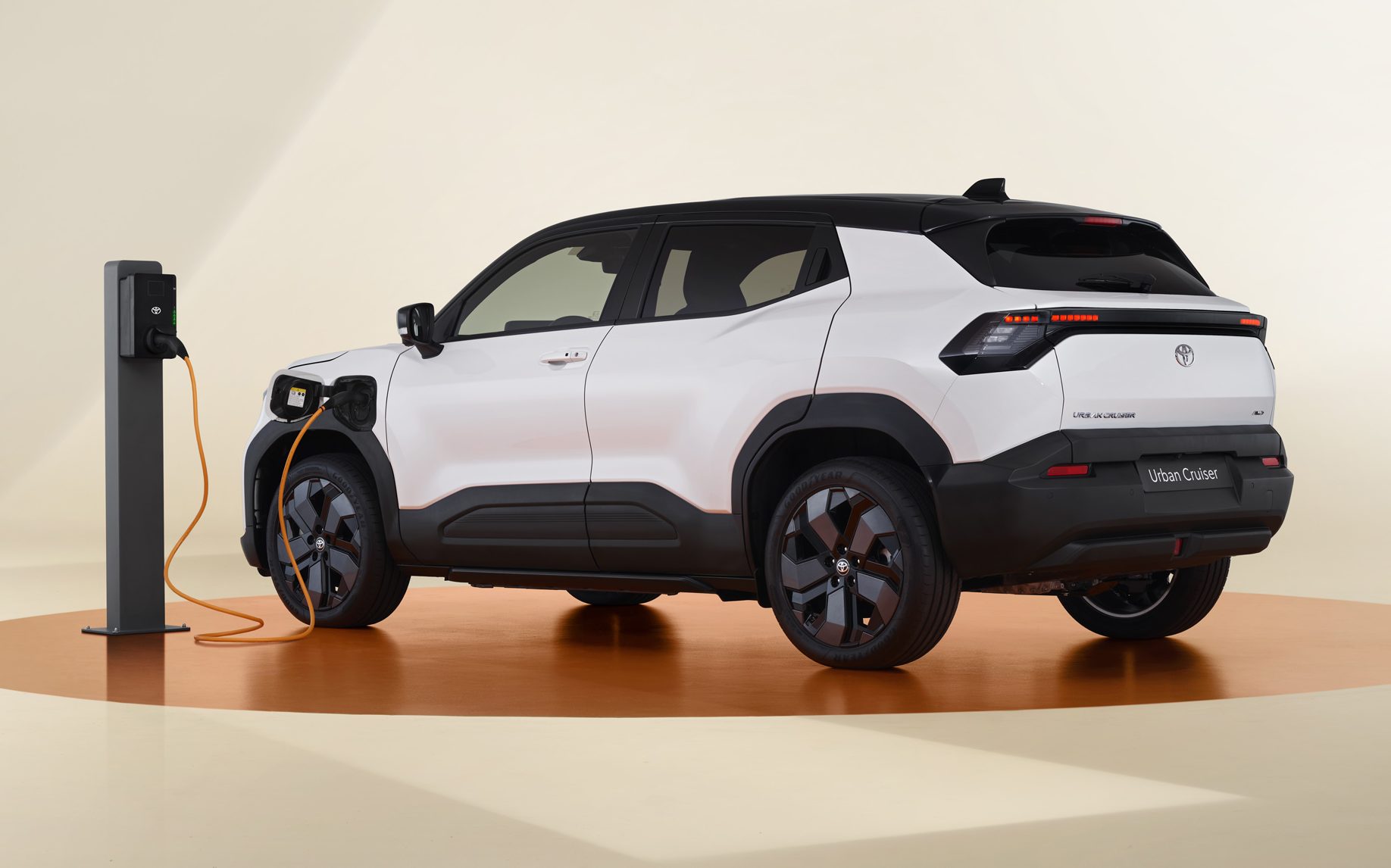 Toyota Urban Cruiser EV