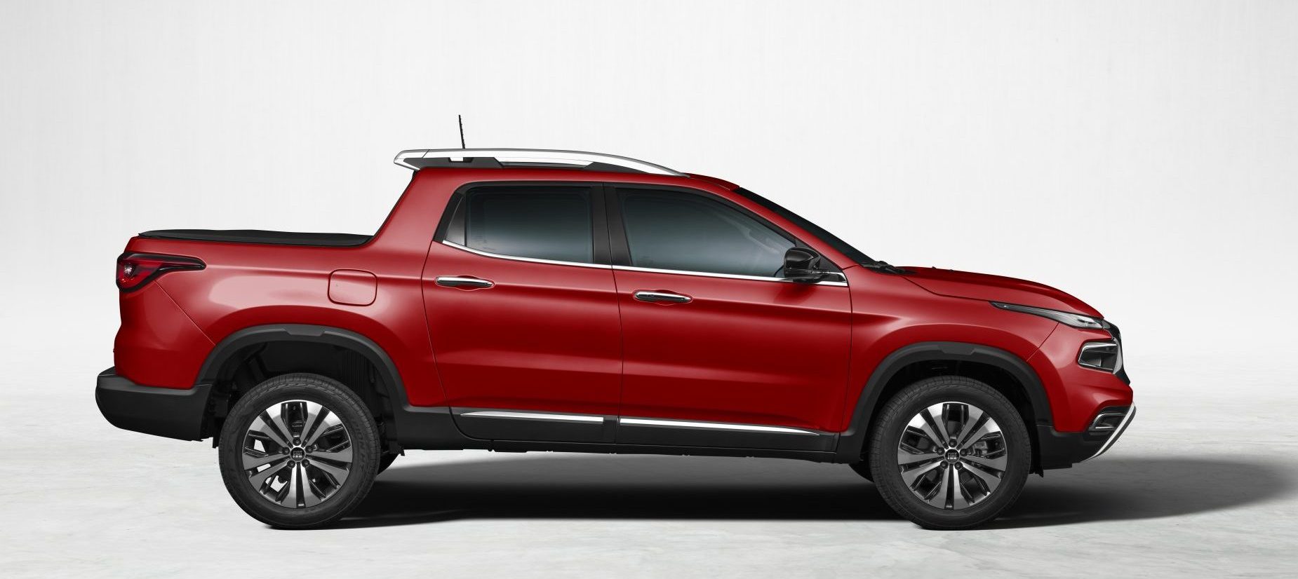 Fiat_Toro_Volcano_006