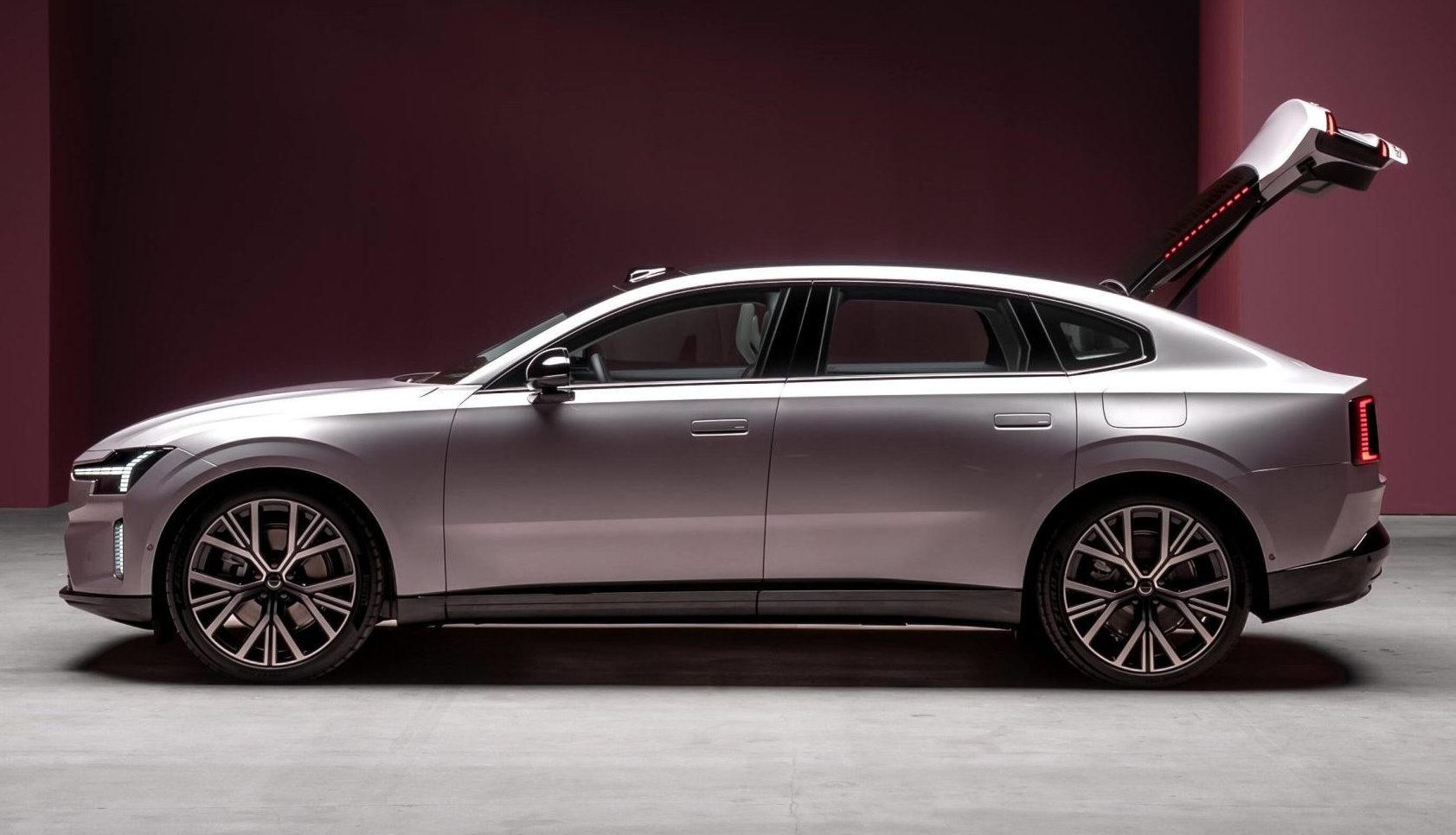 Volvo ES90 Interior