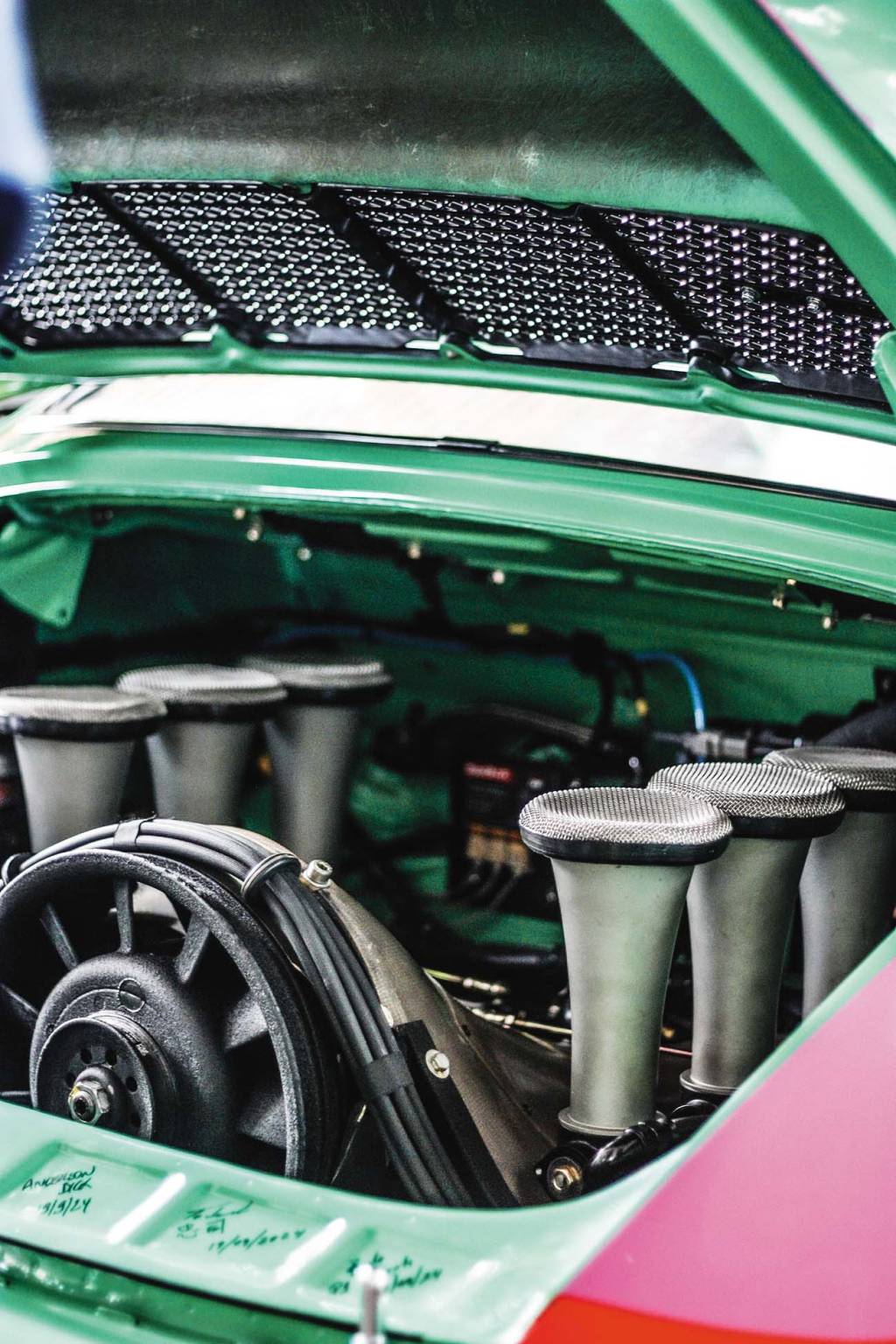 PORSCHE RSR KREMER-VAILLANT PORSCHE RSR KREMER-VAILLANT
