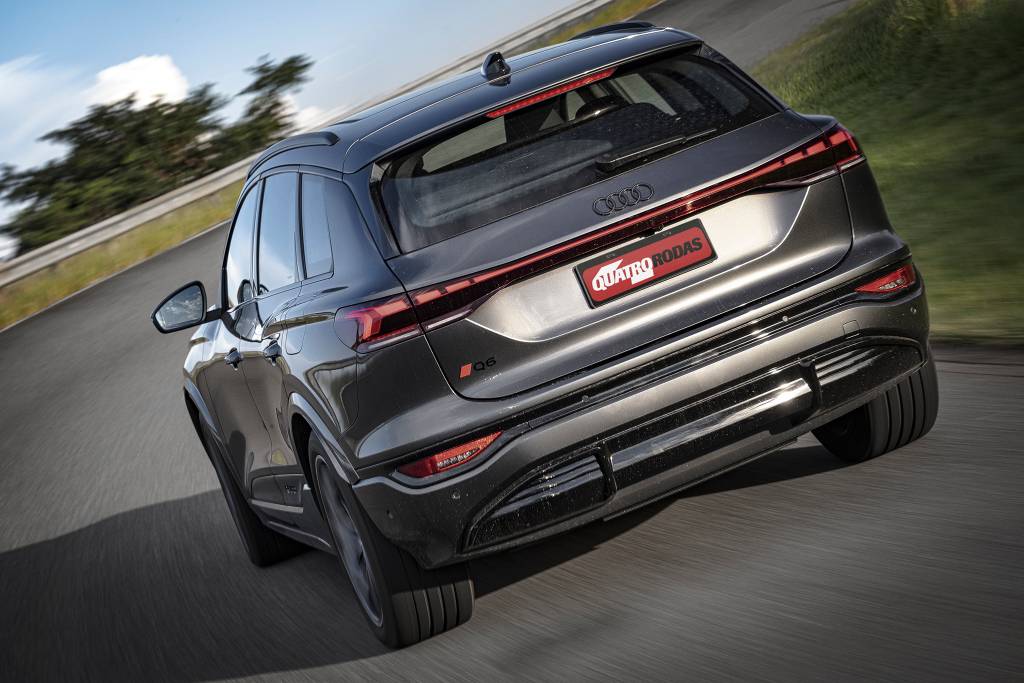 audi-q6-e-tron-performance-black (4) Audi Q6 e-tron